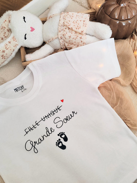 Tee-shirt d'annonce " Grande sœur " ✨