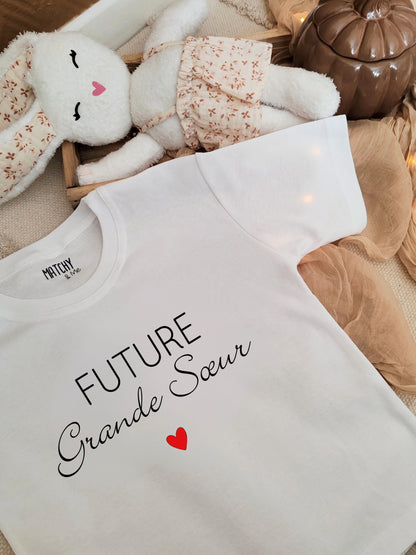 Tee-shirt d'annonce " Futur grande sœur " ✨
